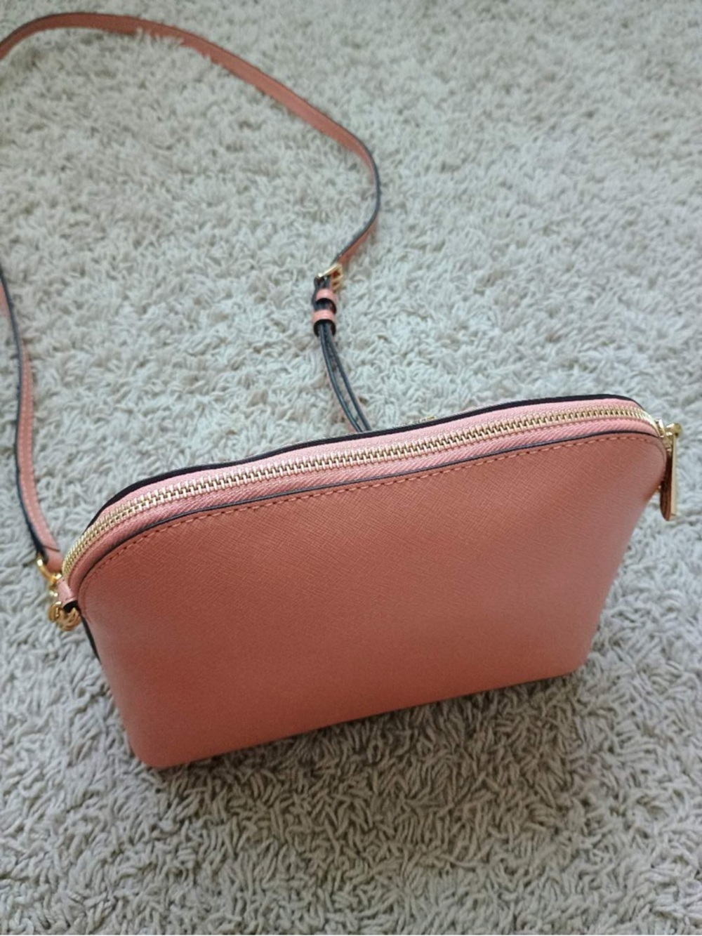 NWT Michael Kors Cindy Dome Leather Crossbody Peach - Picture 7 of 16